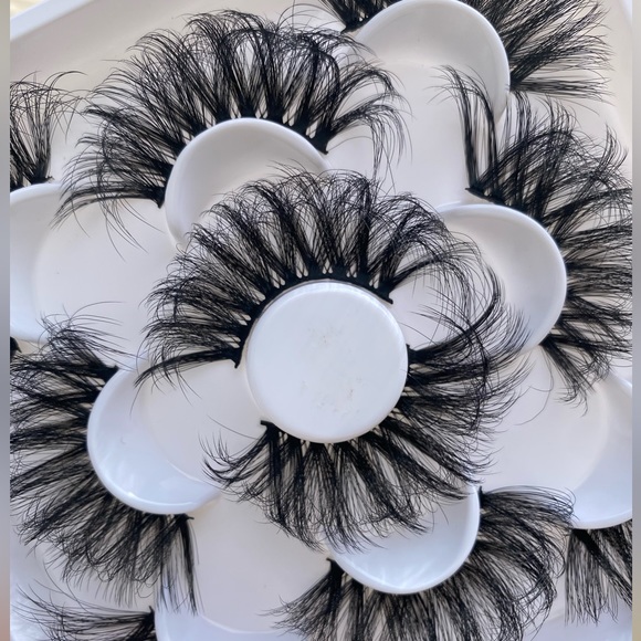 5 pairs 3D long soft curly mink eyelashes - Picture 3 of 6